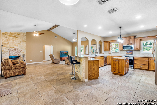 172 Legacy Ranch, La Vernia, Texas image 12