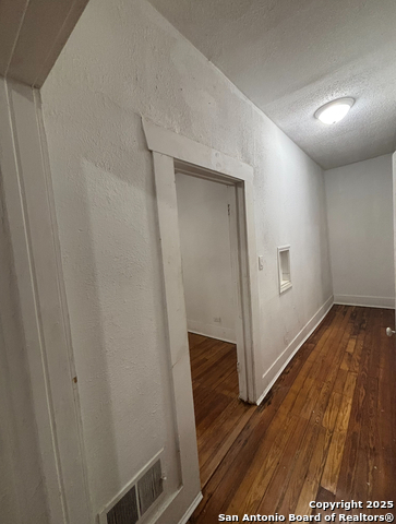 527 Rigsby, San Antonio, Texas image 13