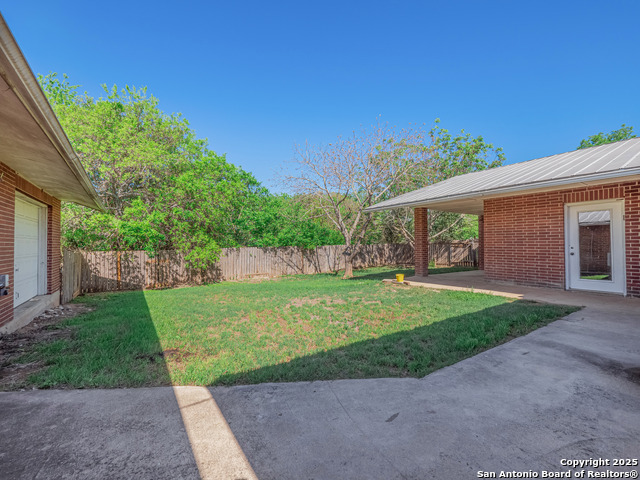 310 East St, Comfort, Texas image 46