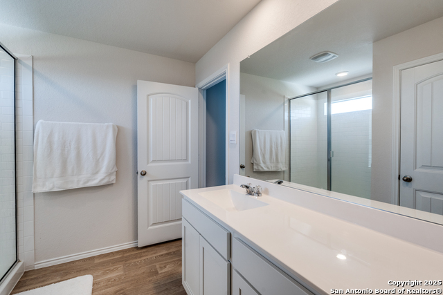 709 Signe, Seguin, Texas image 13