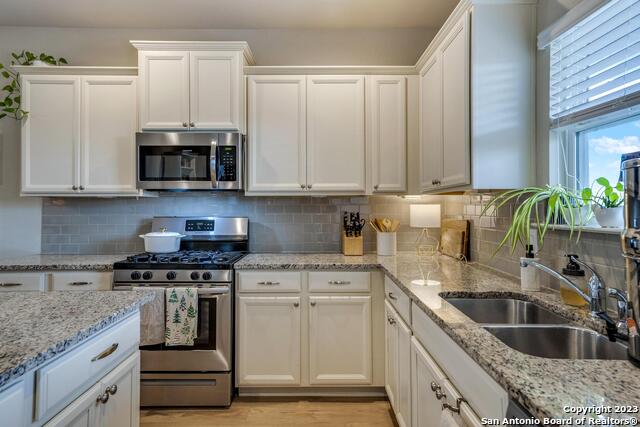 1944 Heather Glen Dr, New Braunfels, Texas image 16