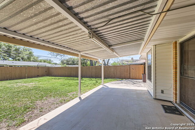 5418 Eclipse St, Kirby, Texas image 25