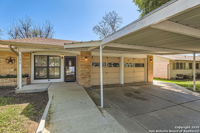 5418 Eclipse St, Kirby, Texas image 4