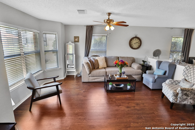 8795 Park Olympia, Universal City, Texas image 2