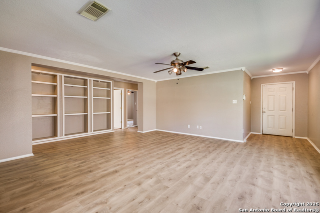 6611 Millrock, Live Oak, Texas image 2