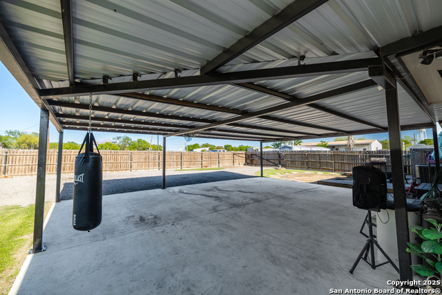 1038 Avenue H, Poteet, Texas image 15