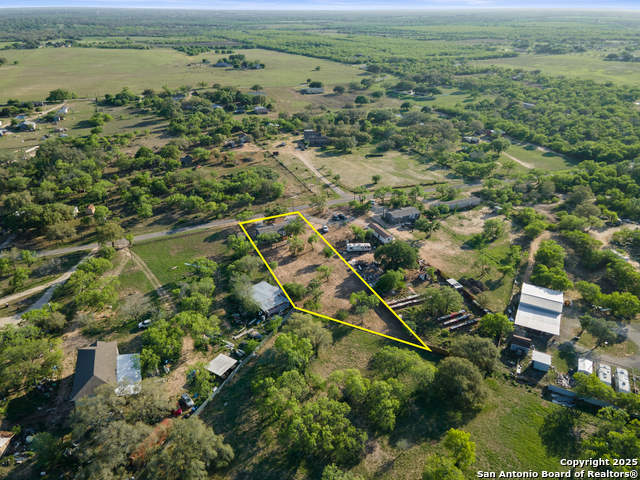 315 Cactus Ln, Pleasanton, Texas image 32