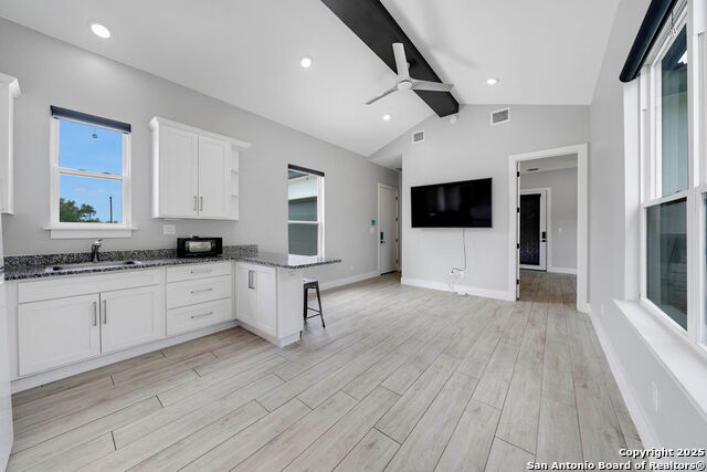 1101 Montecito, Bulverde, Texas image 38