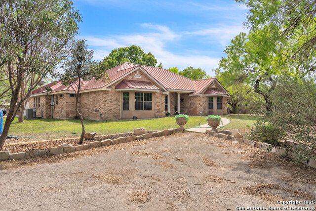 130 Beavers Lane, Uvalde, Texas image 41
