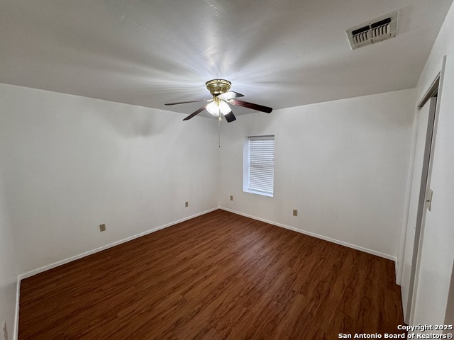203 Zanderson, Jourdanton, Texas image 7
