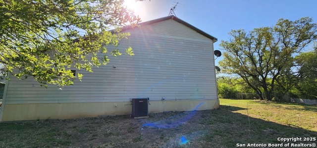 350 County Road 574, Castroville, Texas image 37