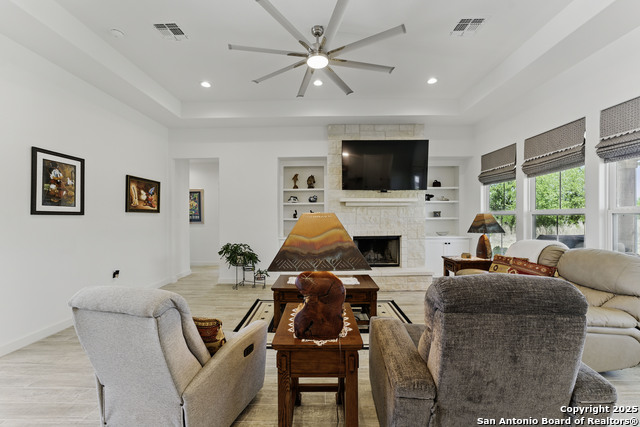 185 Tschoepe, Seguin, Texas image 21