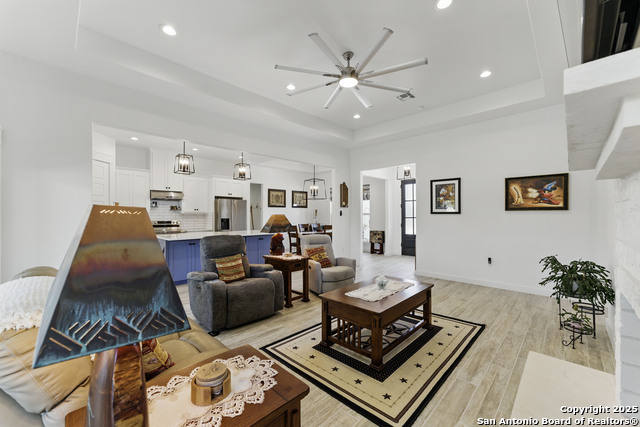 185 Tschoepe, Seguin, Texas image 22