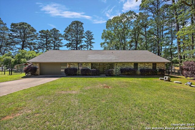 931 County Road, Nacogdoches, Texas image 38