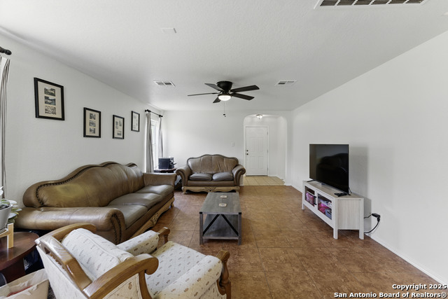 2221 Stoneleigh, New Braunfels, Texas image 12