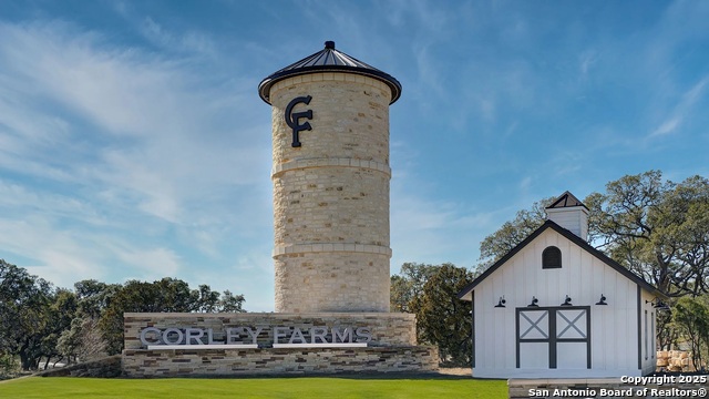 105 Merry Calf Lane, Boerne, Texas image 4