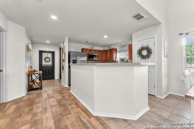 1710 Mountain Brook, Schertz, Texas image 9