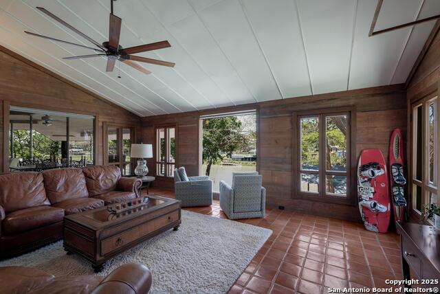200 Turtle, Seguin, Texas image 15