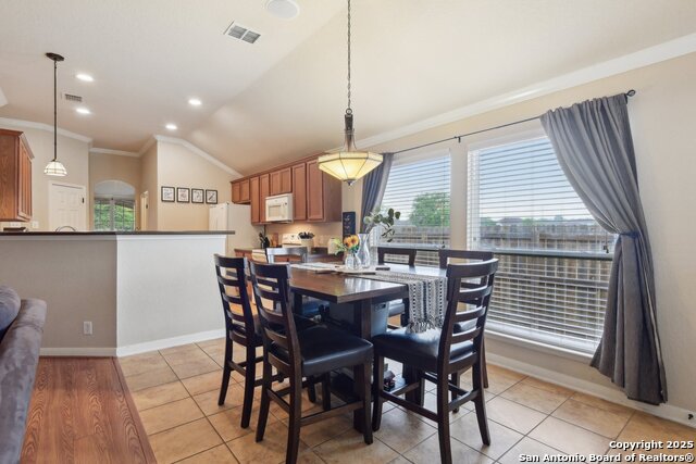 2585 White Wing, New Braunfels, Texas image 8