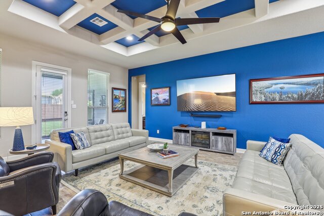 1047 Daylan Heights, Schertz, Texas image 17