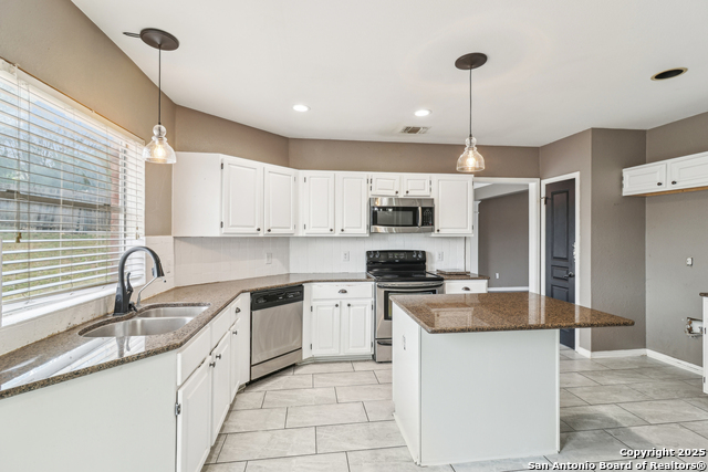 24915 Flying Arrow, San Antonio, Texas image 17