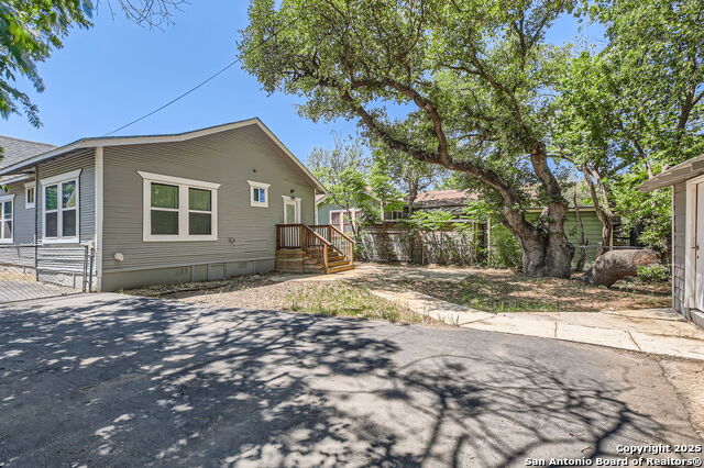 743 Avant Ave, San Antonio, Texas image 15