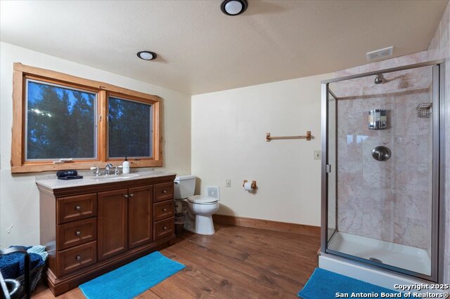 21008 W Lakeshore Dr, SPICEWOOD, Texas image 35