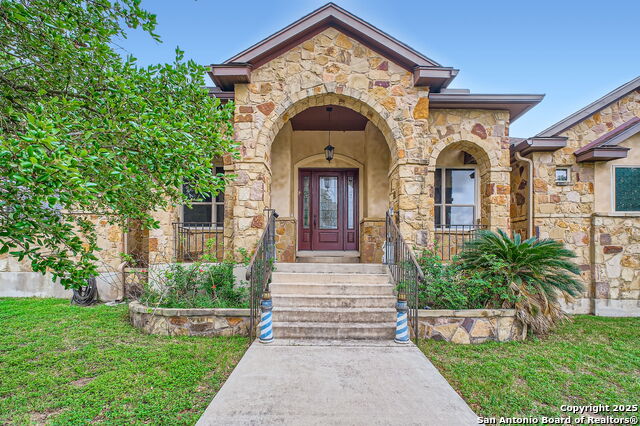 173 Private Road 3702, San Antonio, Texas image 1