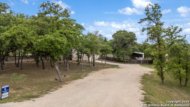 170 Pullman Rd, La Vernia, Texas image 2