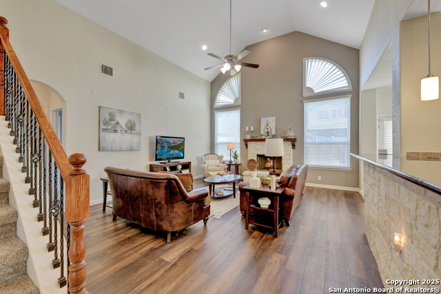 721 Torrey Pines, Cibolo, Texas image 7