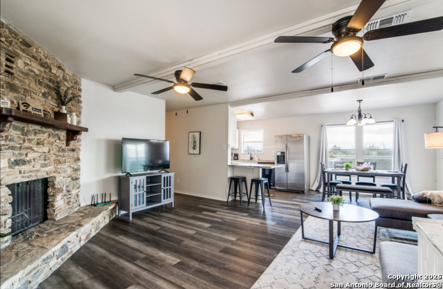 193 Black Oak, Canyon Lake, Texas image 6