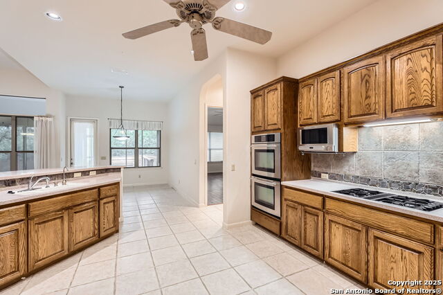 18522 Emerald Forest, San Antonio, Texas image 2