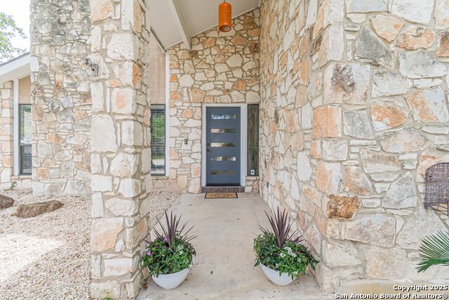 1522 Vista Azul, San Antonio, Texas image 2