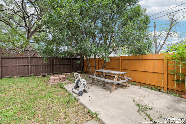 1611 Mckinley, San Antonio, Texas image 36
