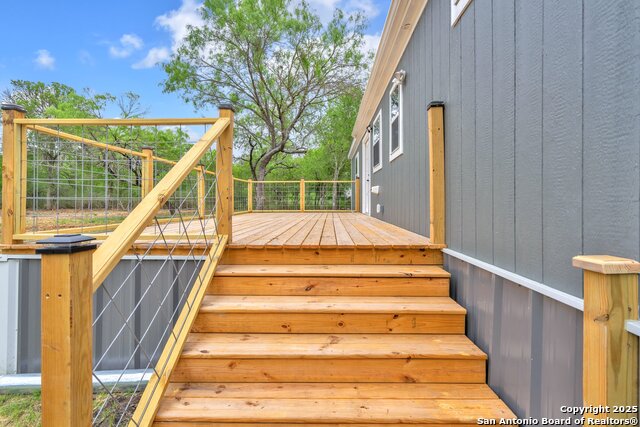 125 County Road 3829, San Antonio, Texas image 22