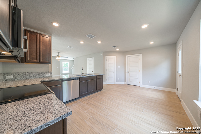 324 Mar Hill, Seguin, Texas image 8
