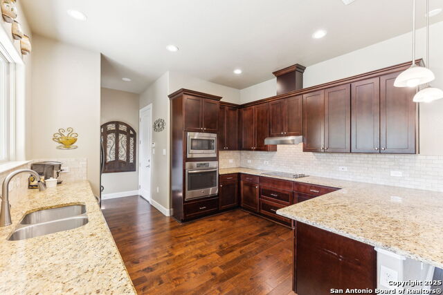 1292 Parton, Canyon Lake, Texas image 11