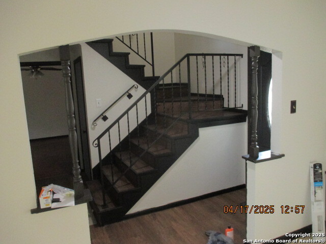 105 Cordoba Circle, Universal City, Texas image 3
