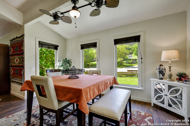 1340 Hinch, New Braunfels, Texas image 10