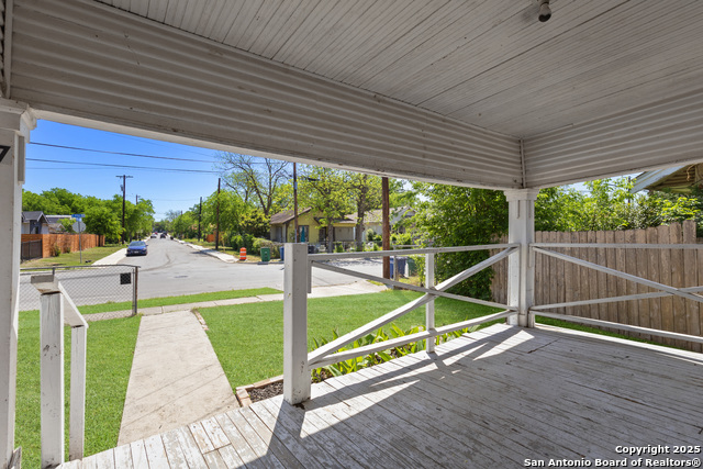 1007 Pine, San Antonio, Texas image 7