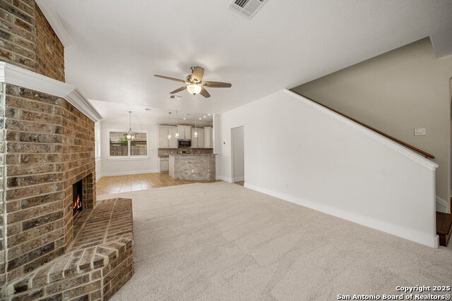 1861 Wayward Ct, Pleasanton, Texas image 7