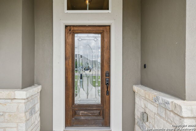 112 Fairway, Floresville, Texas image 11