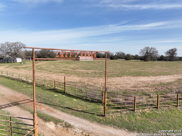 13712 Cr 469, Normangee, Texas image 25