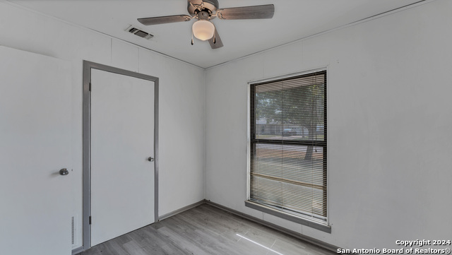 5227 Happiness, Kirby, Texas image 15