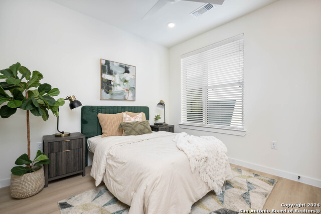719 E Locust St #1106, San Antonio, Texas image 24