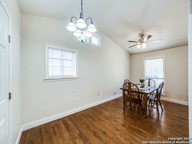 830 Overhill, San Antonio, Texas image 11