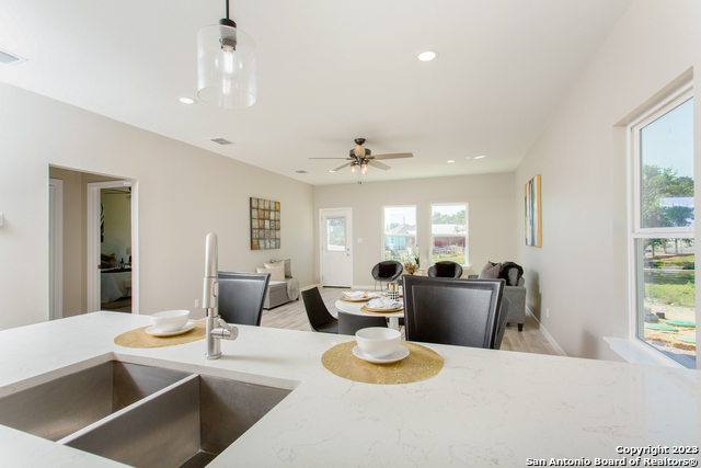 716 Golf Course Dr E, Spring Branch, Texas image 7