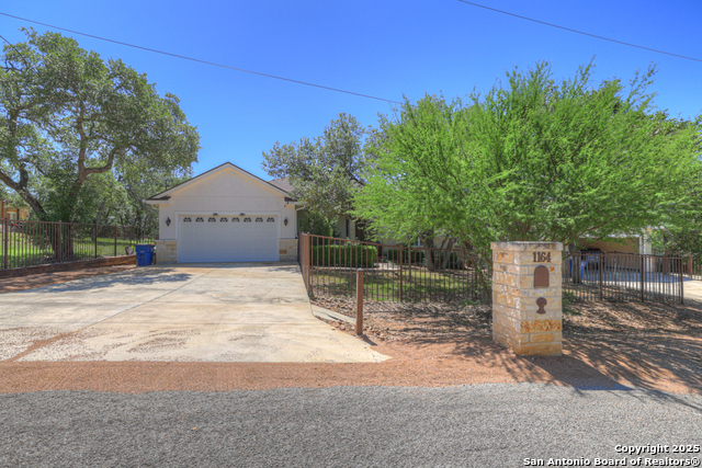 1164 Fairway, Canyon Lake, Texas image 3
