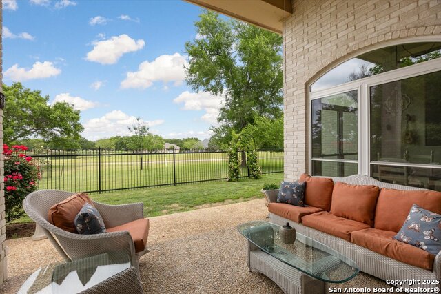 29818 Fairway Vista Dr, Fair Oaks Ranch, Texas image 38
