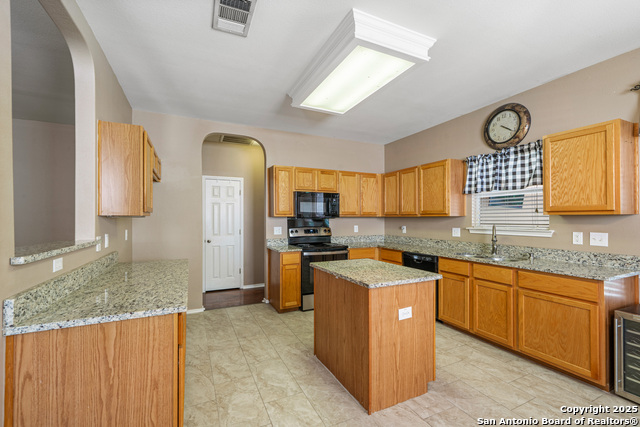 17046 Ashbury Lodge, San Antonio, Texas image 11